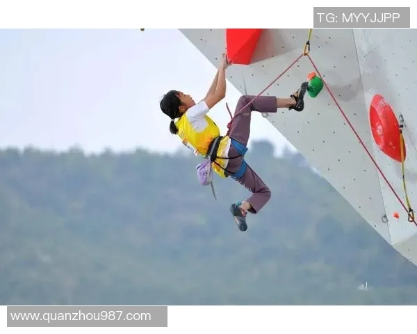 杭州飞盘队在攀岩联赛中以88分高居积分榜首位展现强劲实力